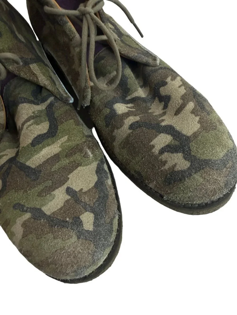 John Fluevog Willy Camo Suede Chukka Boots Lace-Up Purple Tongue Size 10.5 US